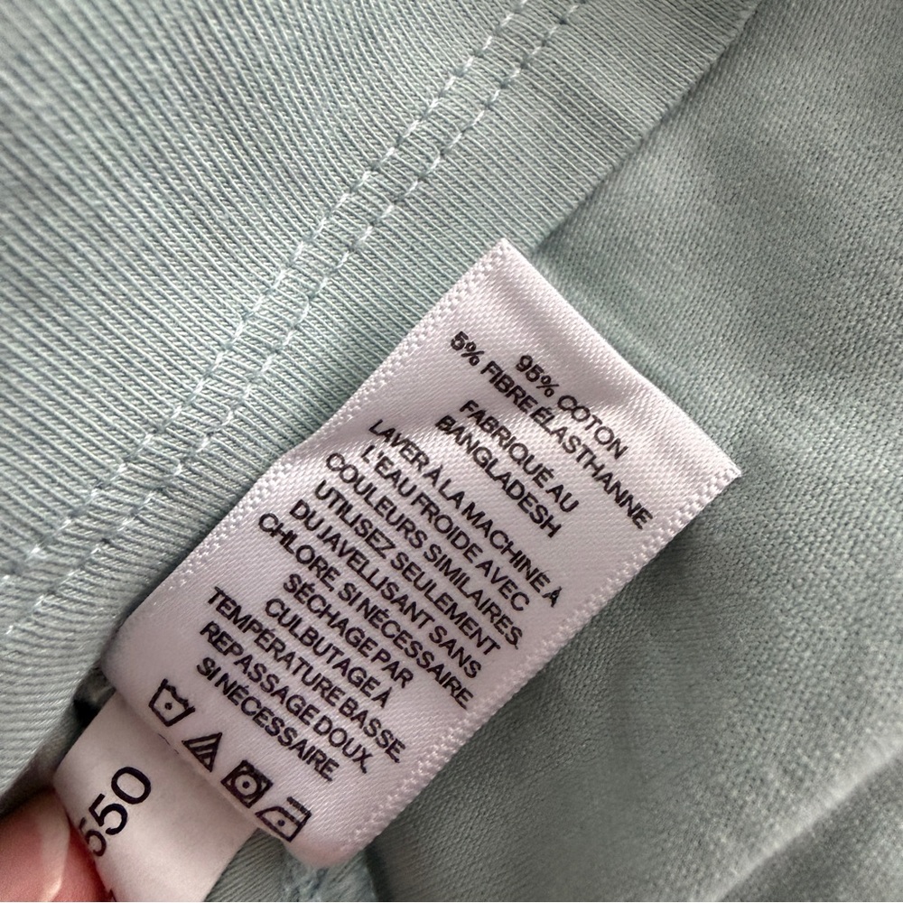NWT Express One Eleven Off the Shoulder Keyhole Top - Picture 5 of 5